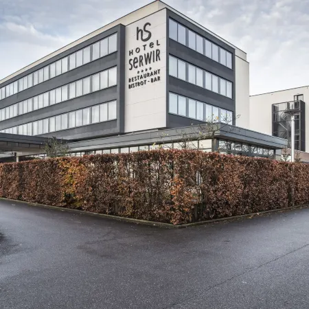 Serwir Hotel