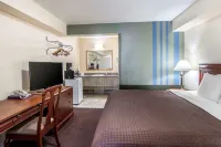 ロードウェイ イン メドフォード サウス I-5