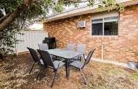 伊丘卡莫瑪假日公寓 3 號飯店