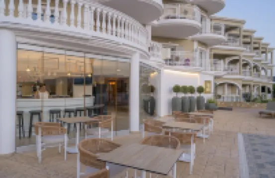 Arkadia Luxury Hotel Apartments