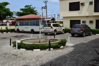 Citilodge Hotel - parking