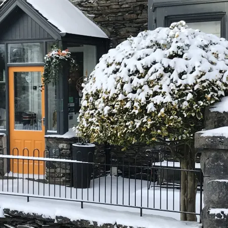 Holly Lodge Guest House with Free Off Site Health Club