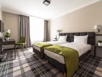 Hotel Impresja Hotels near Baltic State Opera