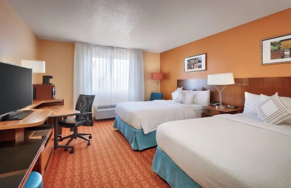 普羅沃萬豪費爾菲爾德客棧