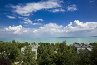 Hotel Holiday Csopak - 2-Sterne