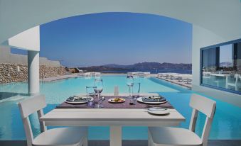 Acroterra Rosa Luxury Suites & Spa