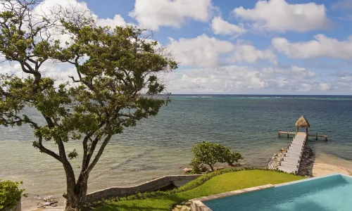 Las Verandas Hotel & Villas