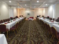 Ramada by Wyndham Sacramento Hotels in McClellan Park