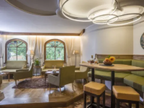 DerNeuwirt Hotels in Hippach