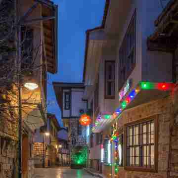 Delight Deluxe Aparts Hotel Exterior