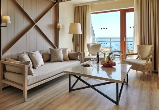 보야지 소르군 호텔