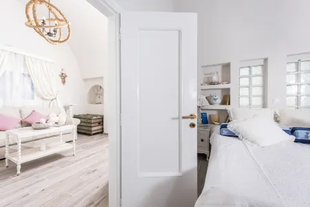 Iokasti Villa Отели рядом с достопримечательностью «Feel Santorini»