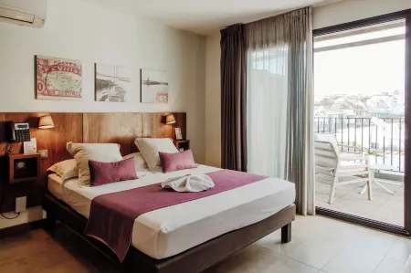 Hotel le Saint Pierre ÎLe de La Reunion. Отели в г. Антр-До