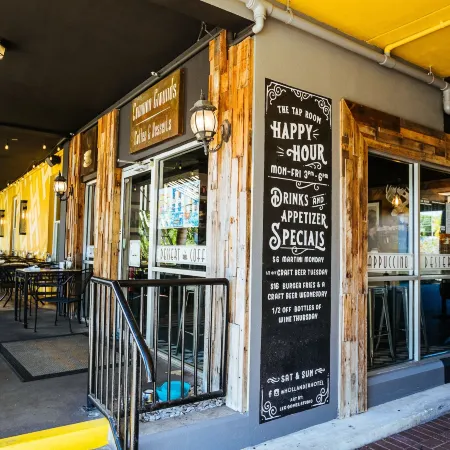 Hollander Hotel - Downtown St. Petersburg