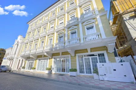 Alis Hotel Отели в г. Shkodra