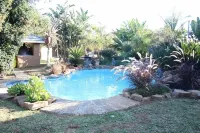 Manong Game Lodge - С бассейном