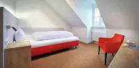 Hotel Müller Café & Wein / Mondholzhotel Hotels in Veitshöchheim