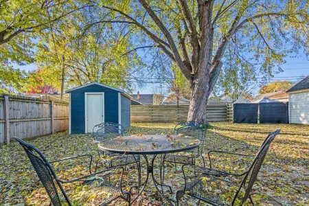 Southie Paradise: Minutes to Xcel Energy Center