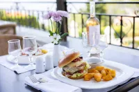Portaria Hotel - breakfast