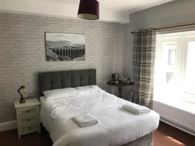 The Royal Oak Hotels in Clapham