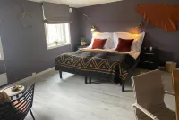 8 Seasons Hotel Hotel a 