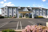 Microtel Inn & Suites by Wyndham Modesto Ceres