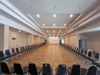 THE GREEN BEACH RESORT