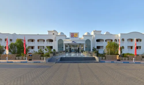 Fun & Sun Naama Waves Hotel