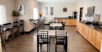 FairBridge Inn & Suites Williston - breakfast