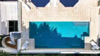 Dockside Brisbane - Pools