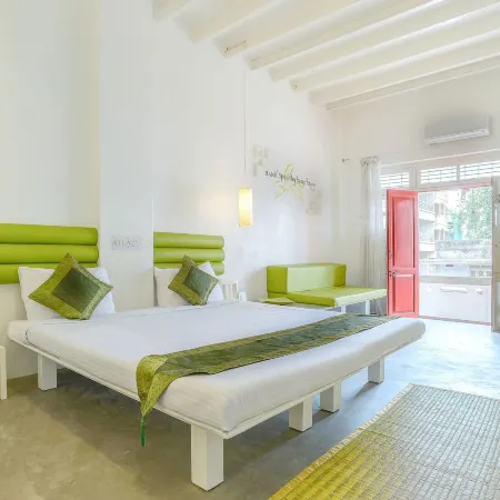 Itsy Hotels Red Lotus Heritage, Promenade Beach