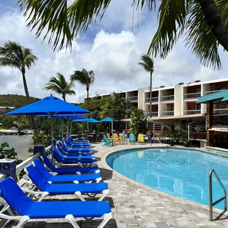 Bolongo Bay Beach Resort
