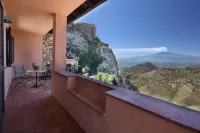 Hotel Villa Sonia - Mountain view