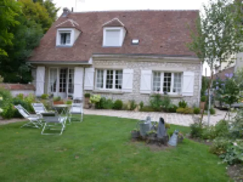Chambre d'Hotes le Clos de Provins Hotels in Provins