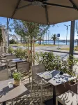 La Promenade Rooms & Suites