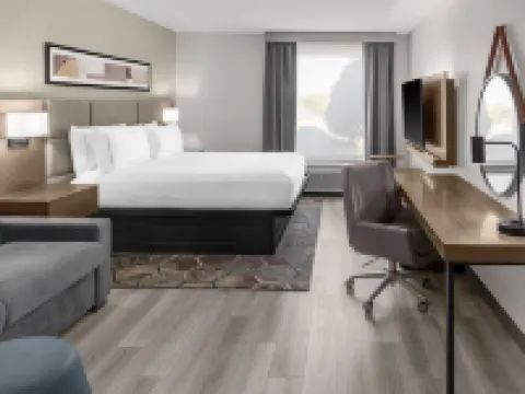 ดับเบิลทรี บาย ฮิลตัน สปริงเดล โรงแรมในสปริงเดล