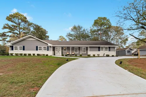 3-bedroom Luxury House in Family-friendly Peachtree City with Golf-cart Option