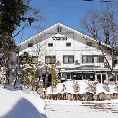 ペンション&ログホテル ミーティア (Pension & Log Meteor) Hotel Exterior