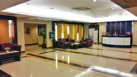 Apartemen Thamrin City 2 Br Отели рядом с достопримечательностью «Централна джамия на Мънтенг»