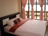 Baan Imoun Hotel فنادق في مويانغ ساموت سونكرام