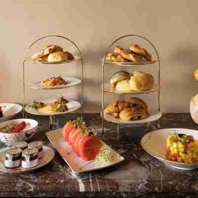 CH Longstay 33 Dining/Meeting Rooms