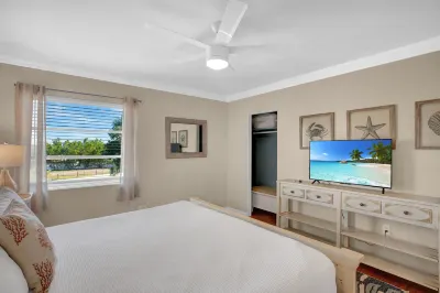 Seascape Resort & Marina Hotels in Marathon