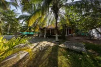 Coconest Eco Village  Pollachi Hotel a 