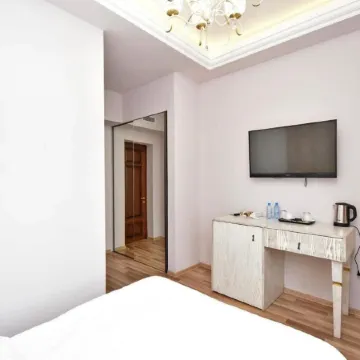 Hotel Homestay Отели рядом с достопримечательностью «Архитектурный комплекс «Каскад»»