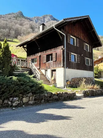 Chalet le Nutshell - au calme - AravisTour