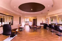 Bidwood Suite Hotel