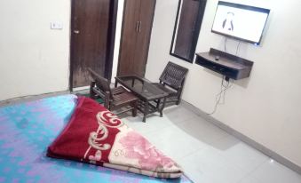 Akash Guest House