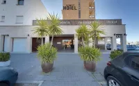 Hotel Moya فنادق في Casatejada
