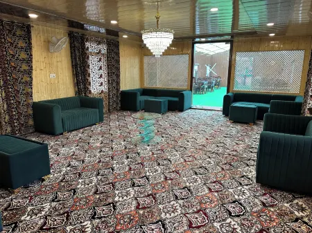 The Heritage Safina Group of Houseboats