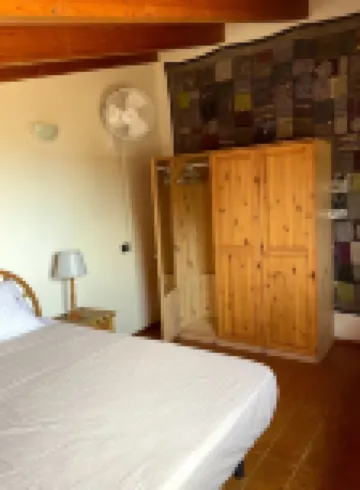 Apartment & Terrace - front sea view From - May till September โรงแรมใน